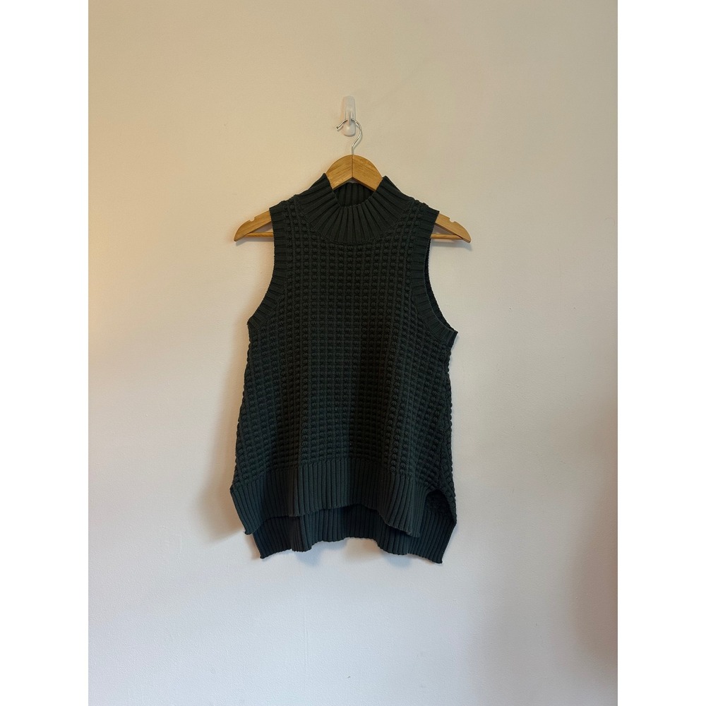 French Connection Forest Green Popcorn Knit Mock Neck Sleeveless Sweater | Small